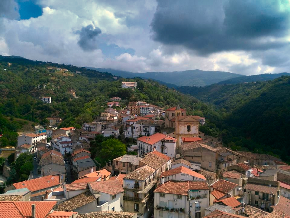 Luzzi